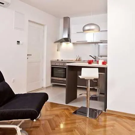 Otel Bonbon Luxury 3*